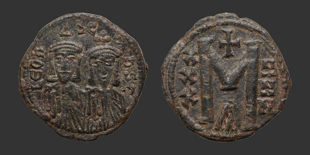 Odysseus Numismatique Monnaies Byzantines EMPIRE BYZANTIN - LÉON V • Follis